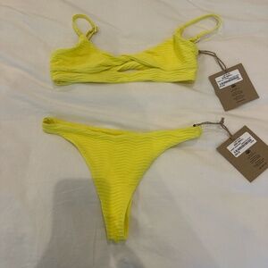 Las olas yellow bikini set